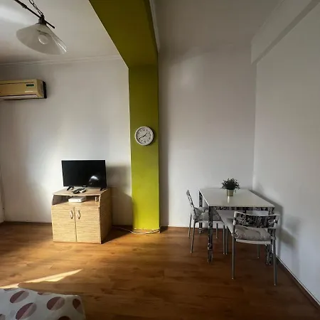 Appartement Central Studio Romana *